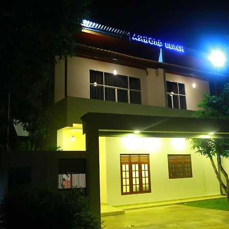 Ashford Beach Matara Exterior photo